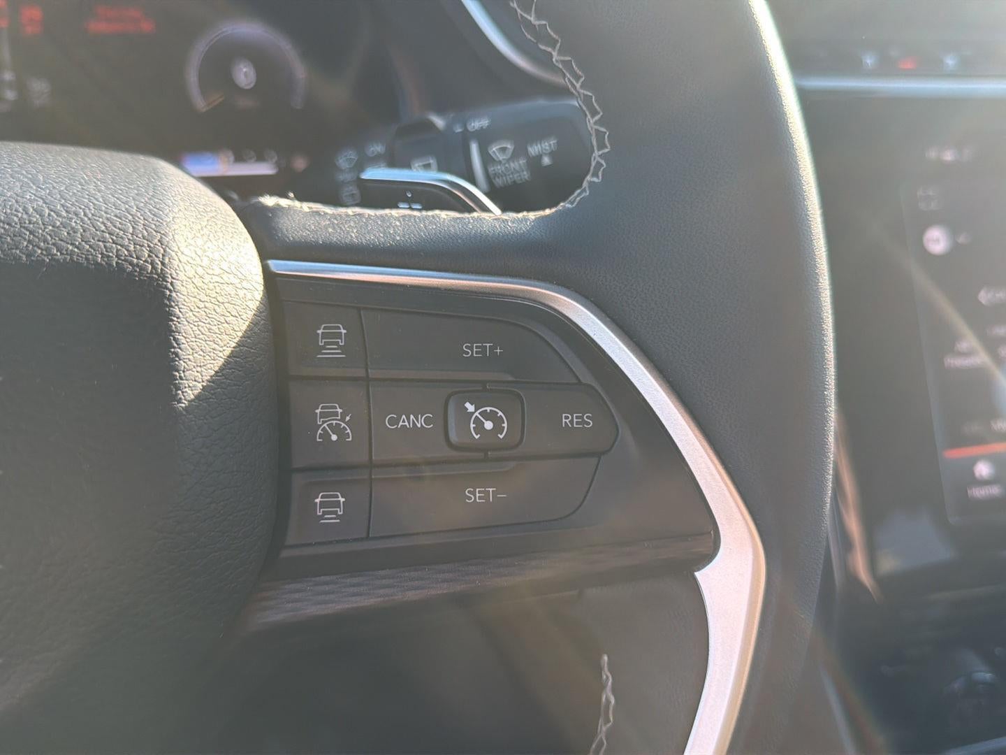 2023 Jeep Grand Cherokee L Altitude