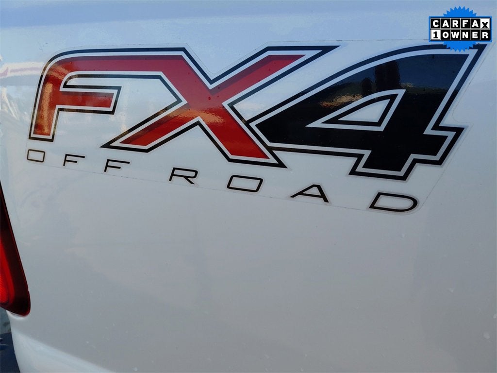 2016 Ford Super Duty F-350 SRW Platinum