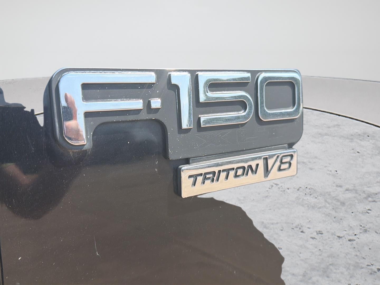 2002 Ford F-150 XLT