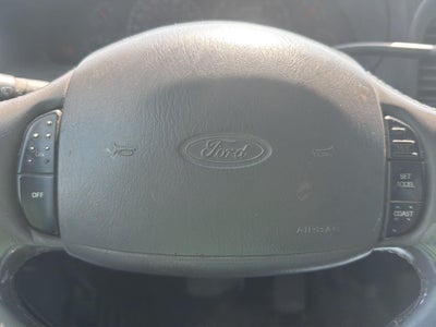 2002 Ford F-150 XLT