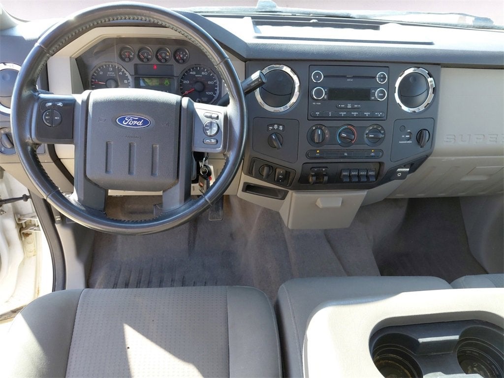 2010 Ford Super Duty F-250 SRW XL