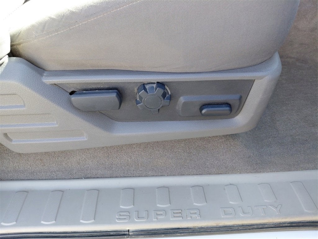 2010 Ford Super Duty F-250 SRW XL