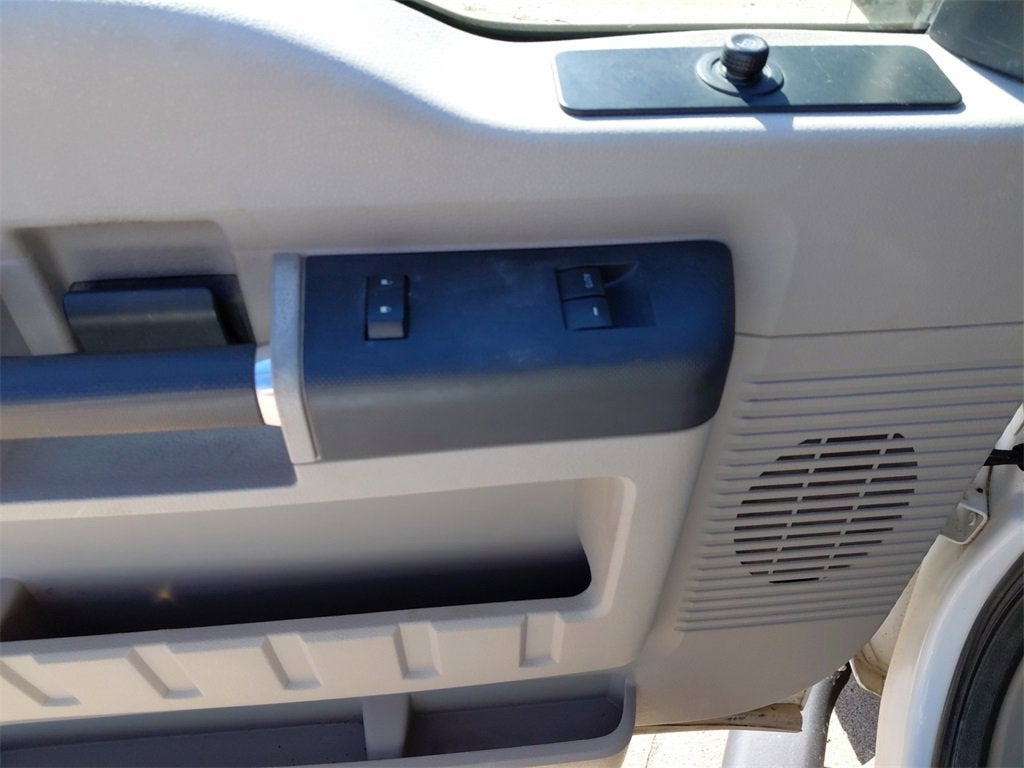 2010 Ford Super Duty F-250 SRW XL