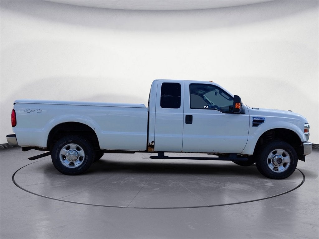 2010 Ford Super Duty F-250 SRW XL