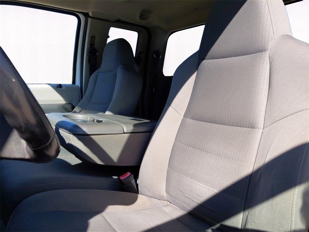 2010 Ford Super Duty F-250 SRW XL