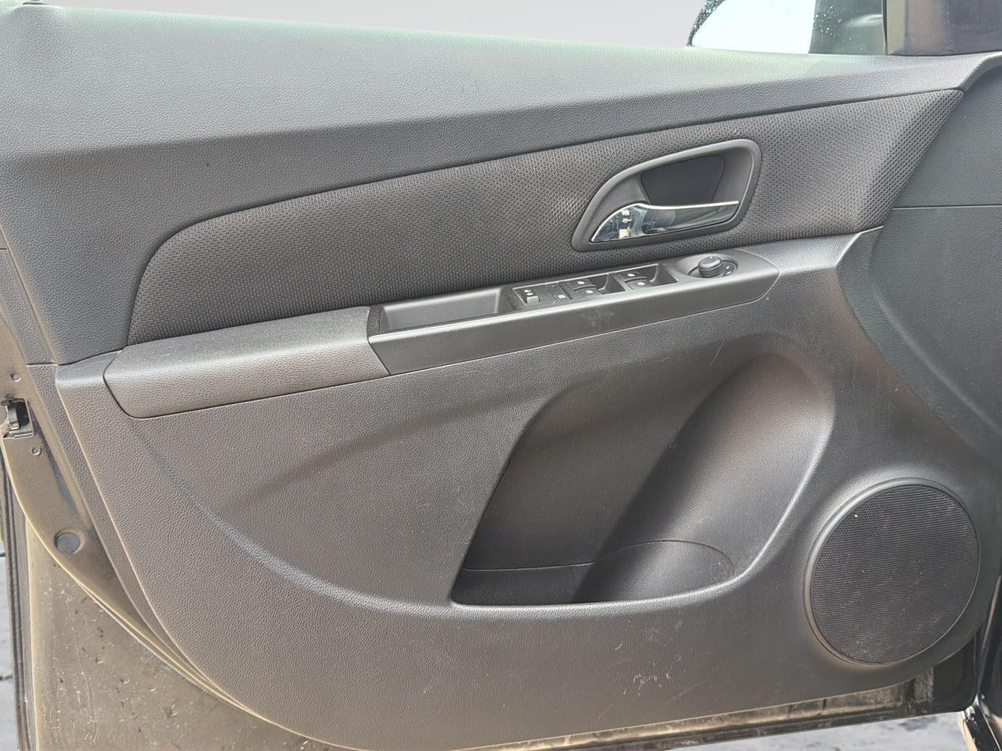 2016 Chevrolet Cruze Limited LT 22