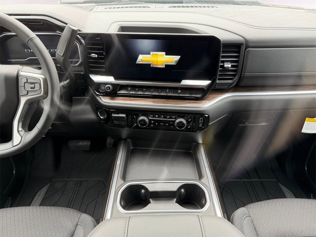 2025 Chevrolet Silverado 3500 HD LT DRW