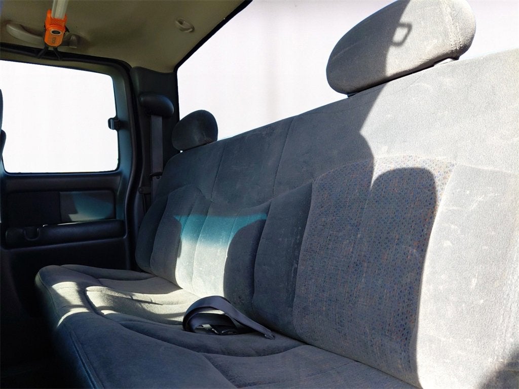 2000 Chevrolet Silverado 1500 LS