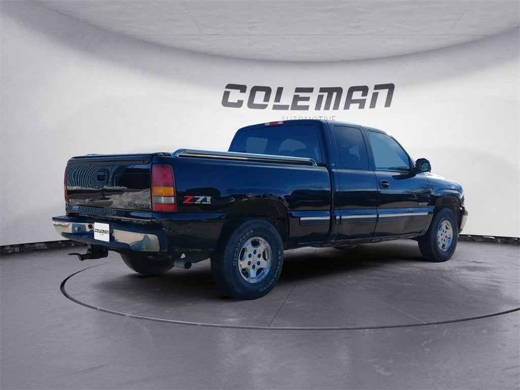 2000 Chevrolet Silverado 1500 LS