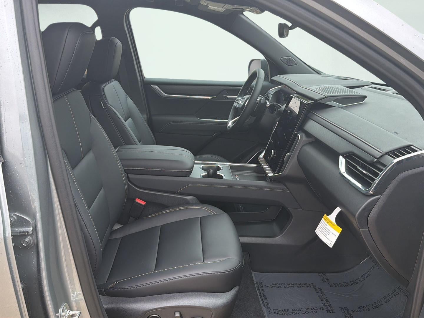2027 GMC Acadia Elevation 13