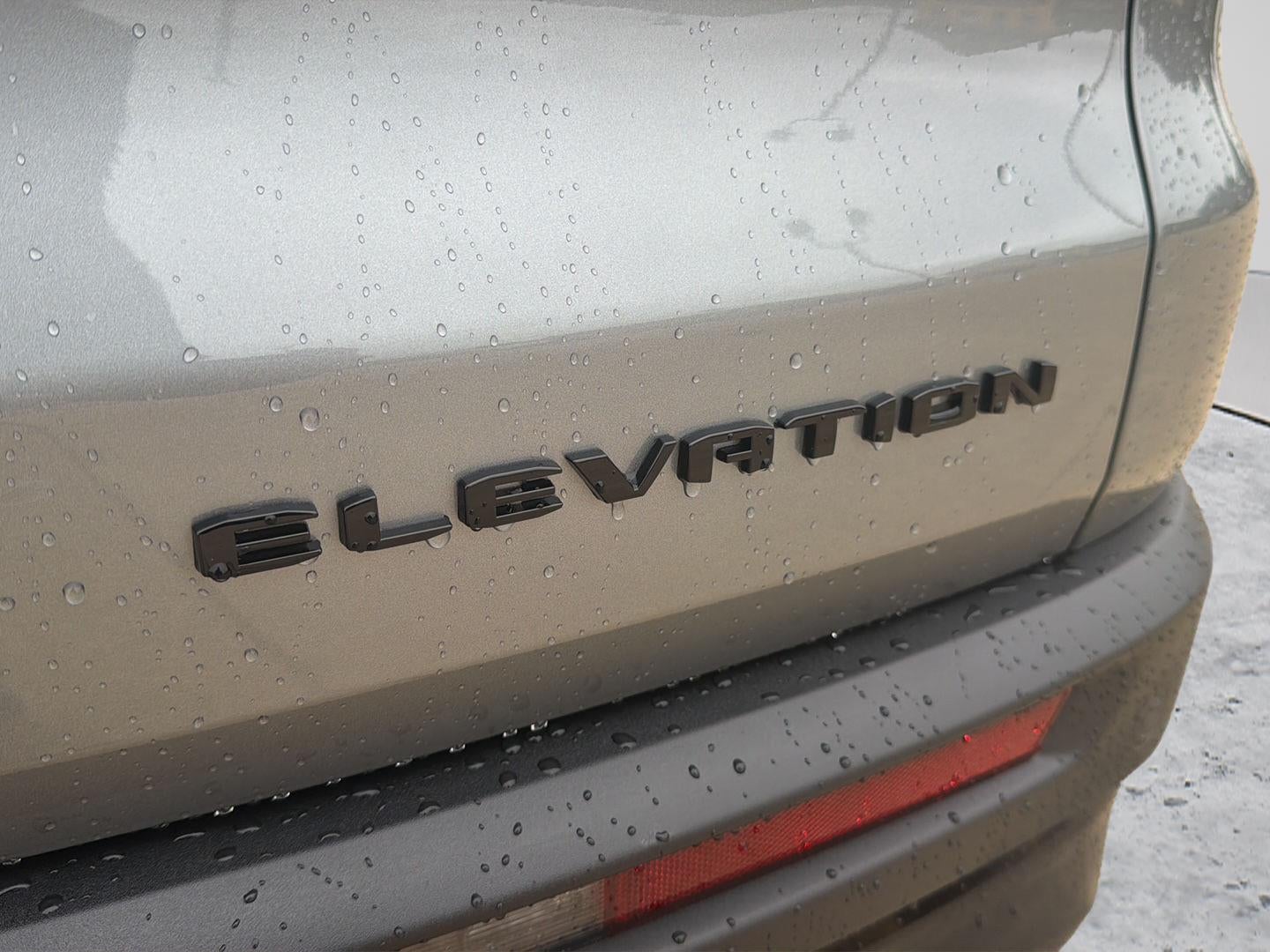 2027 GMC Acadia Elevation 18