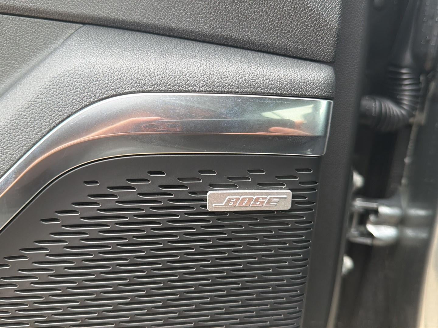 2027 GMC Acadia Elevation 23