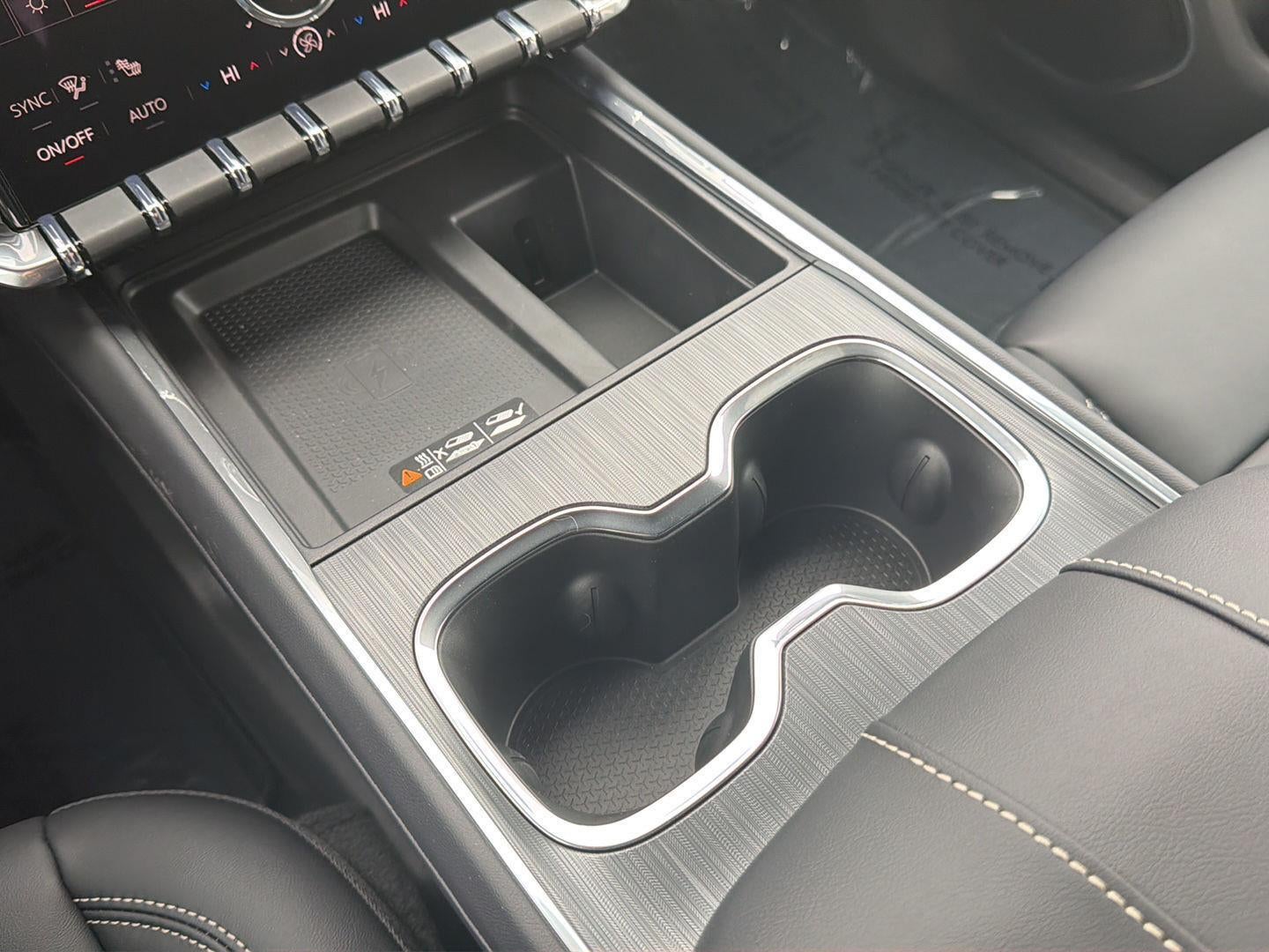 2027 GMC Acadia Elevation 8