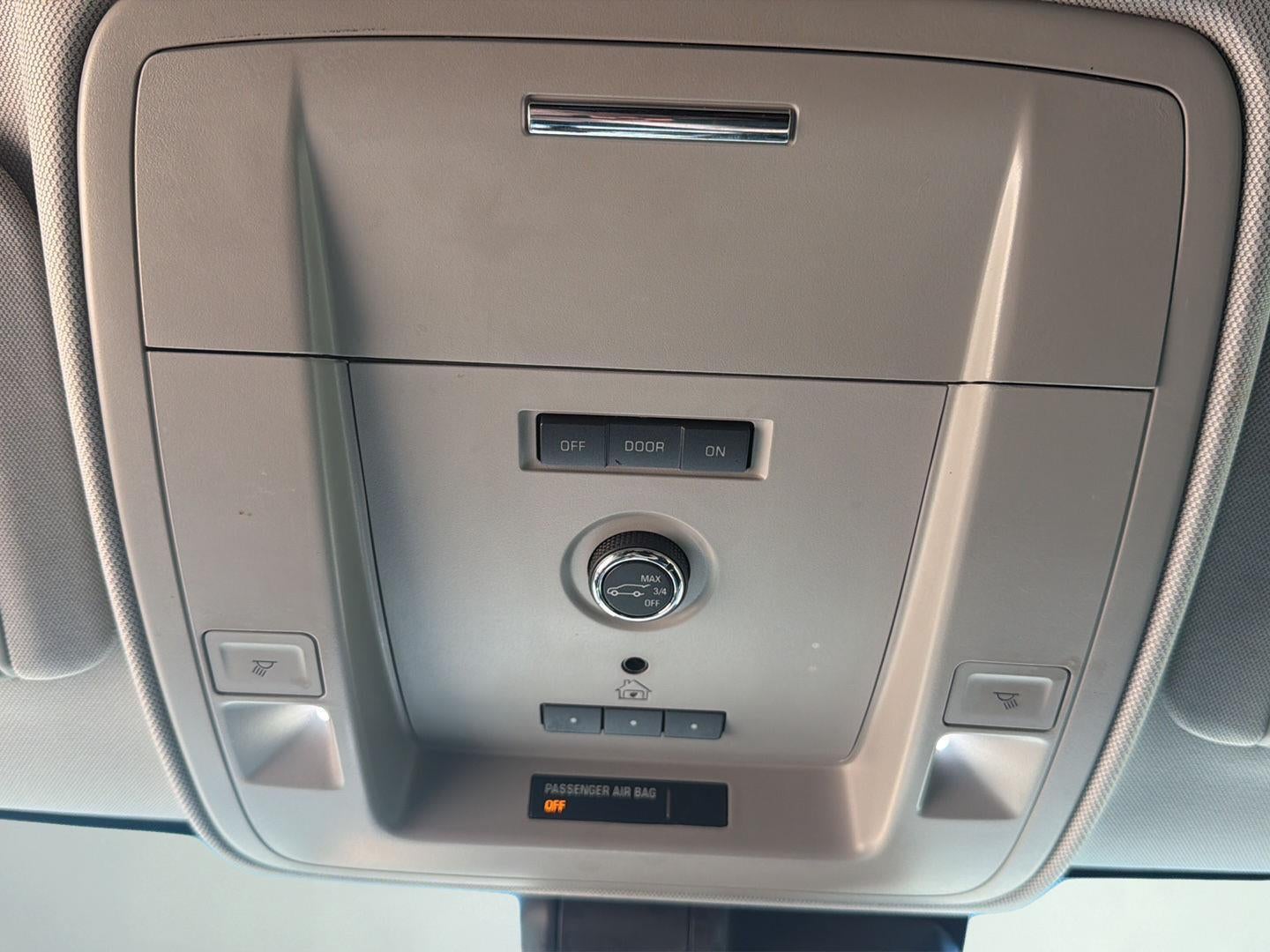 2017 GMC Yukon XL SLT