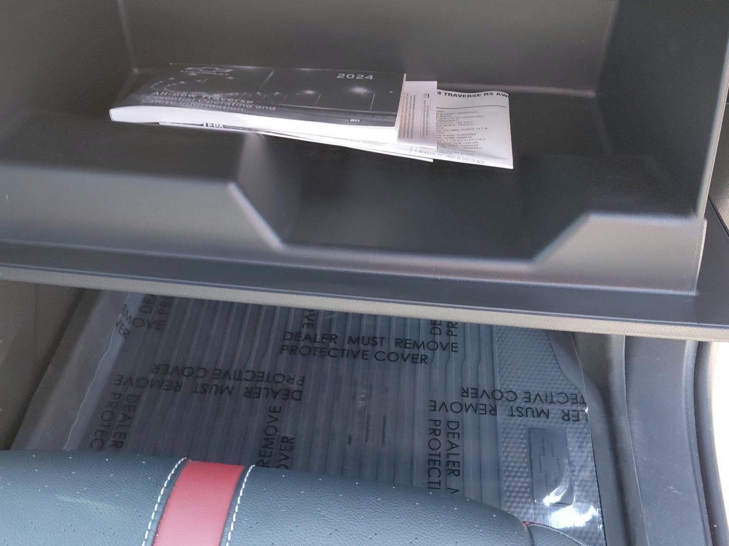 2024 Chevrolet Traverse RS