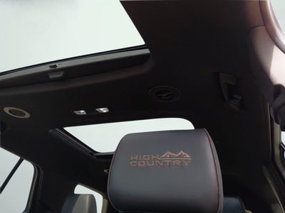 2022 Chevrolet Traverse High Country