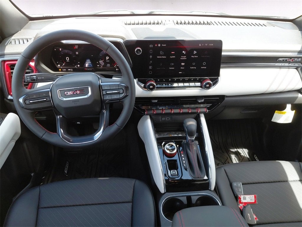 2025 GMC Canyon AT4