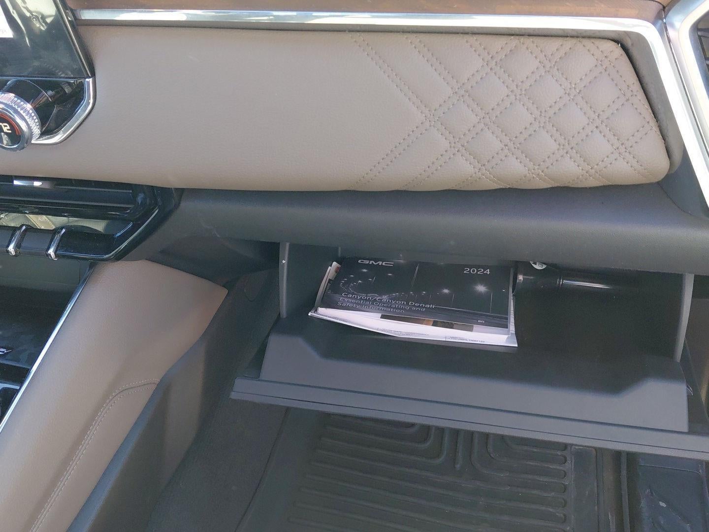 2024 GMC Canyon Denali