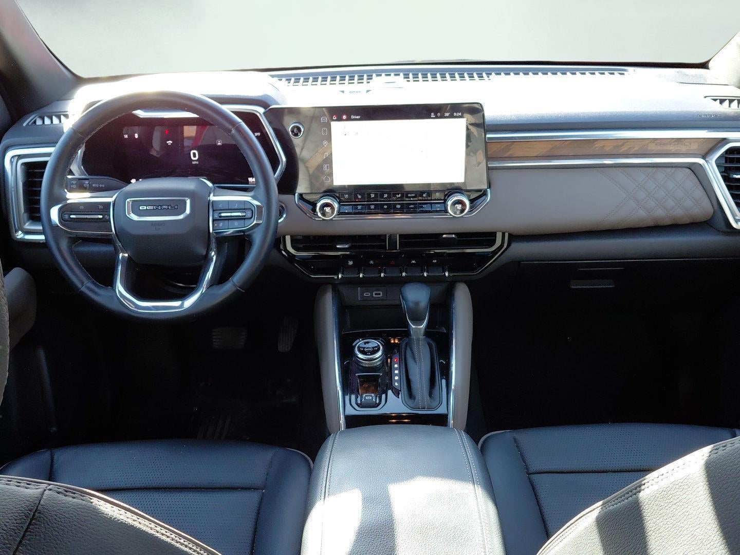 2024 GMC Canyon Denali