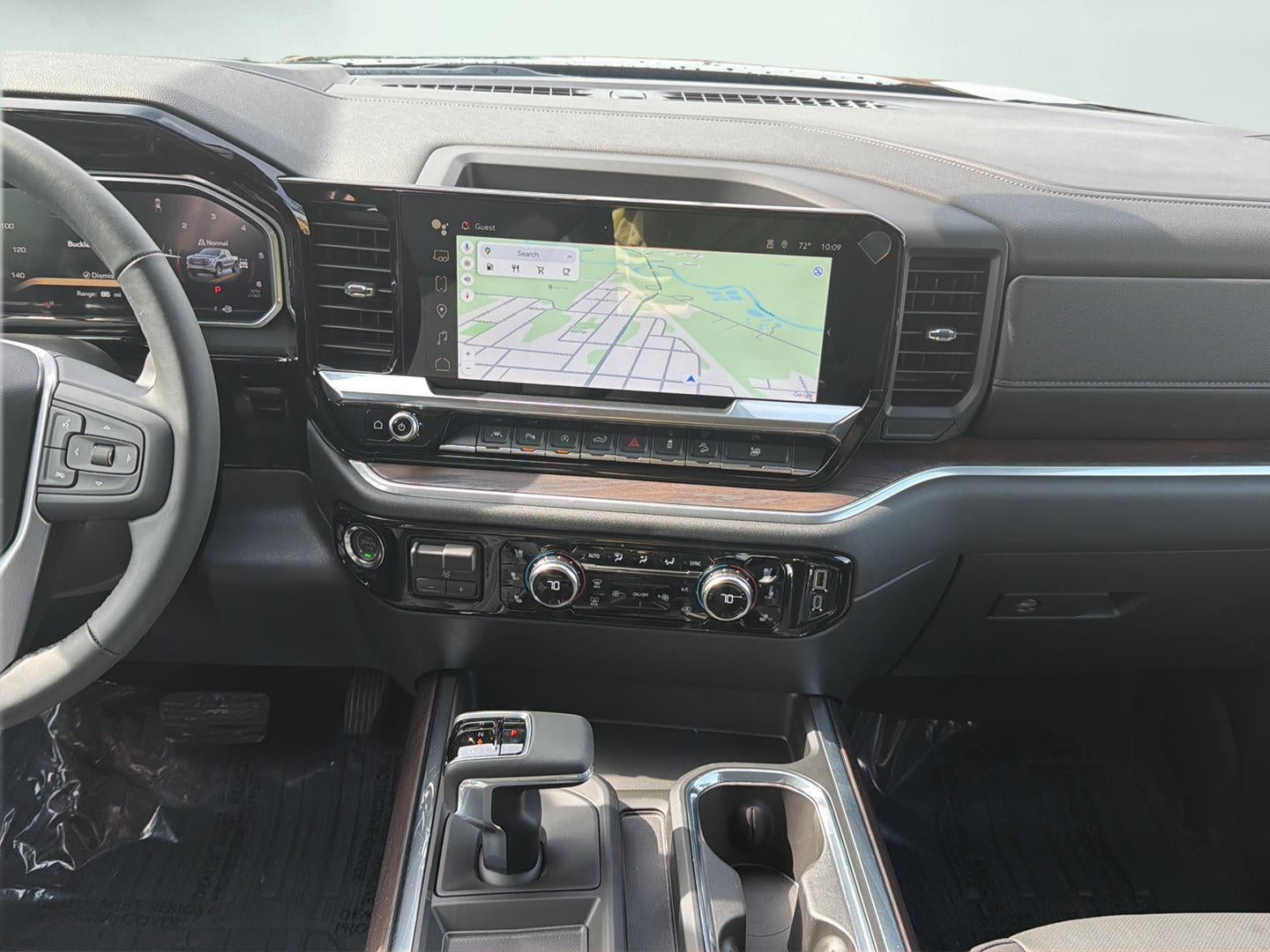 2026 GMC Sierra 1500 SLT - Photo 10