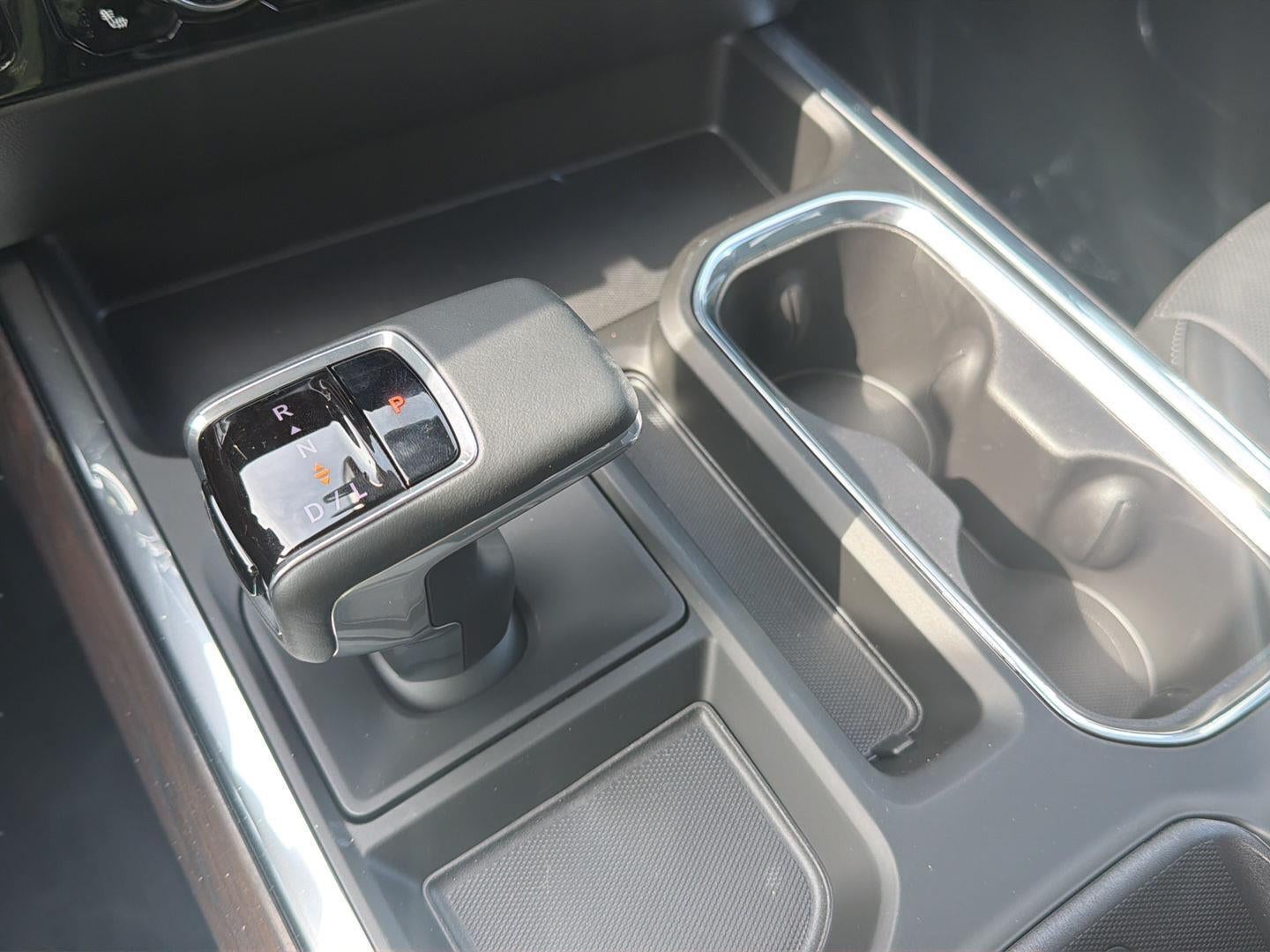 2026 GMC Sierra 1500 SLT - Photo 14