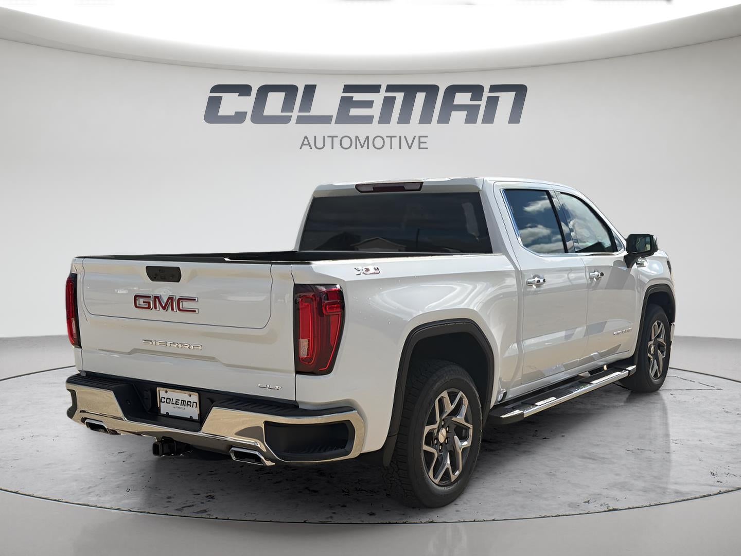 2026 GMC Sierra 1500 SLT 10
