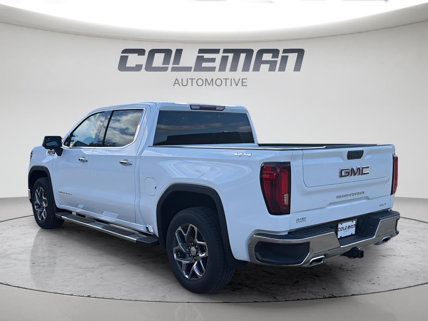 2026 GMC Sierra 1500 SLT 10