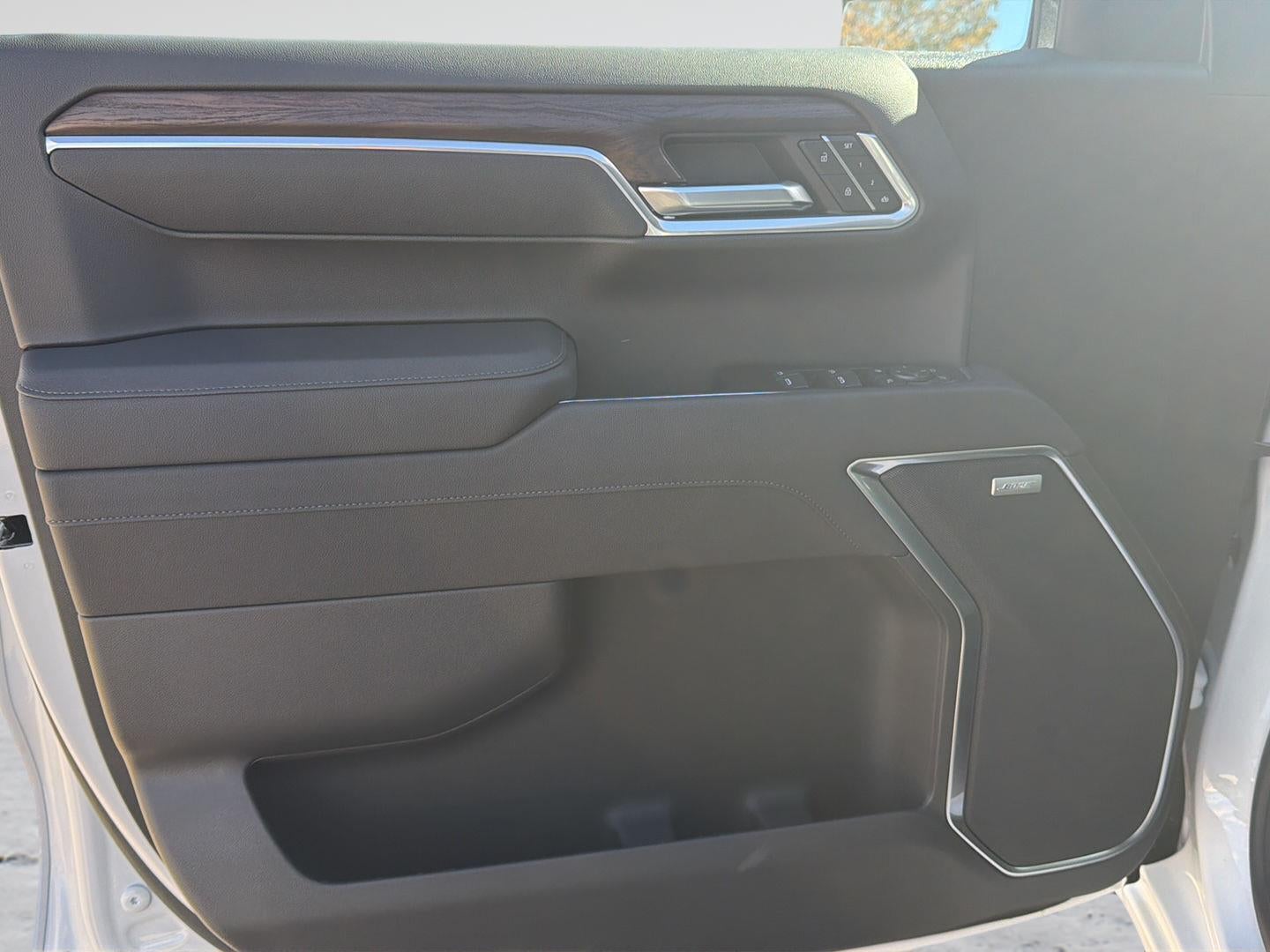 2026 GMC Sierra 1500 SLT 23