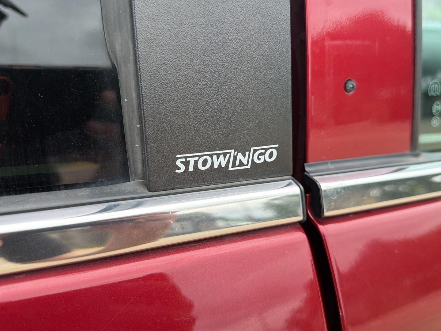 2014 Chrysler Town & Country Touring