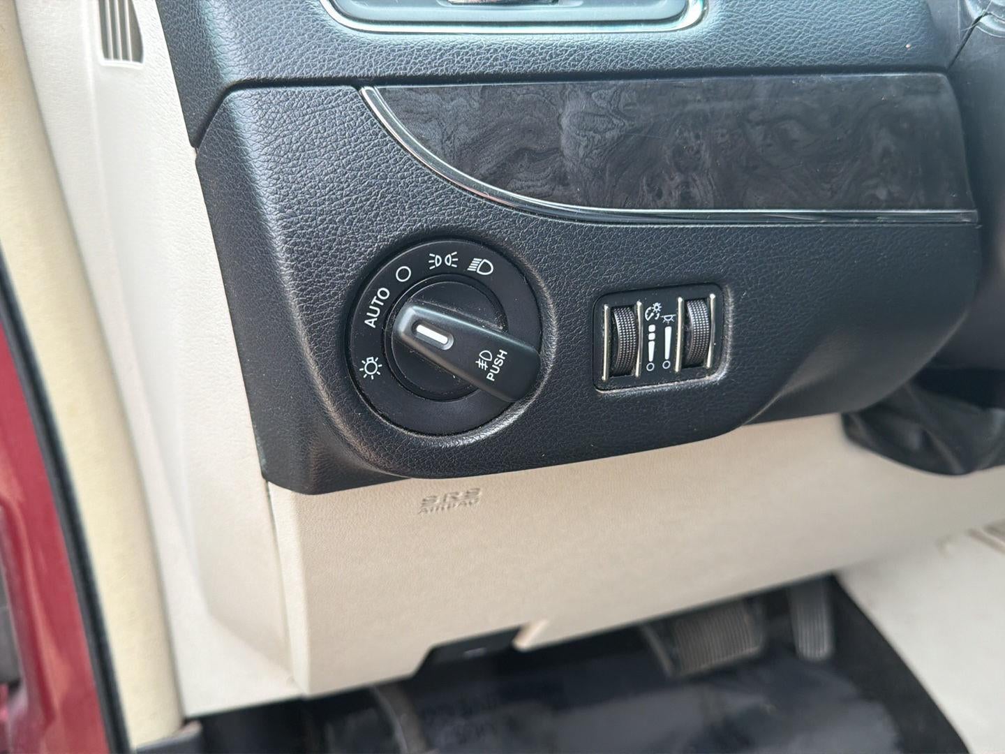 2014 Chrysler Town & Country Touring
