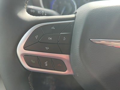 2024 Chrysler Voyager LX