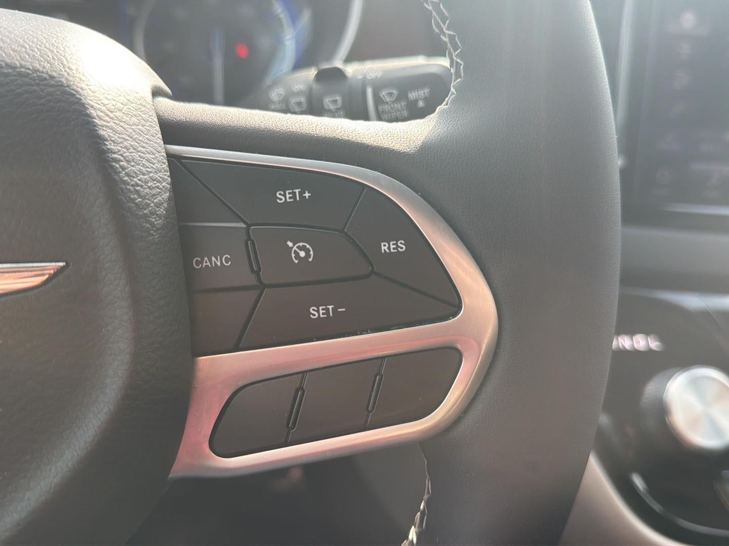 2024 Chrysler Voyager LX