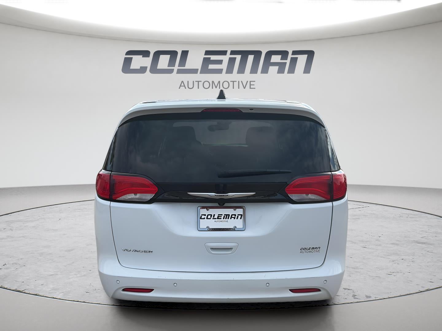 2024 Chrysler Voyager LX