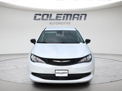 2024 Chrysler Voyager LX