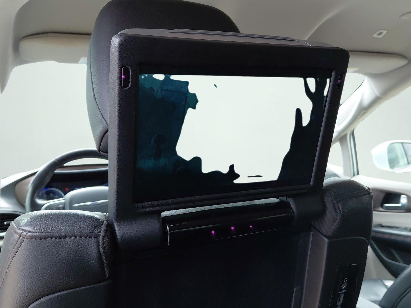 2019 Chrysler Pacifica Touring L Plus