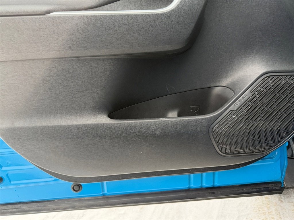 2019 Toyota RAV4 Hybrid XLE