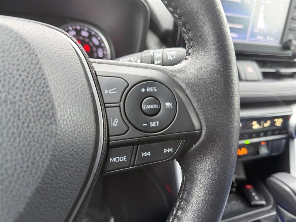 2019 Toyota RAV4 Hybrid XLE