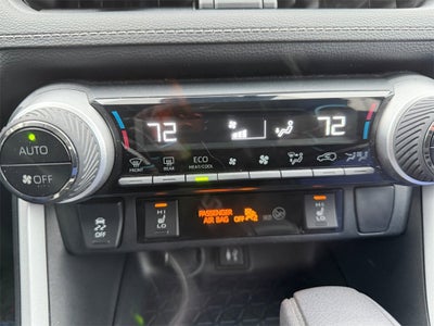 2019 Toyota RAV4 Hybrid XLE