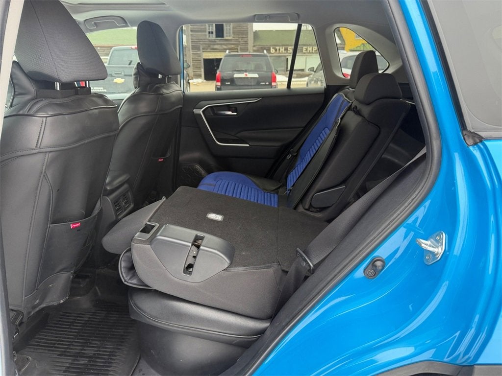 2019 Toyota RAV4 Hybrid XLE