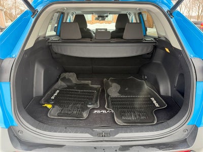 2019 Toyota RAV4 Hybrid XLE