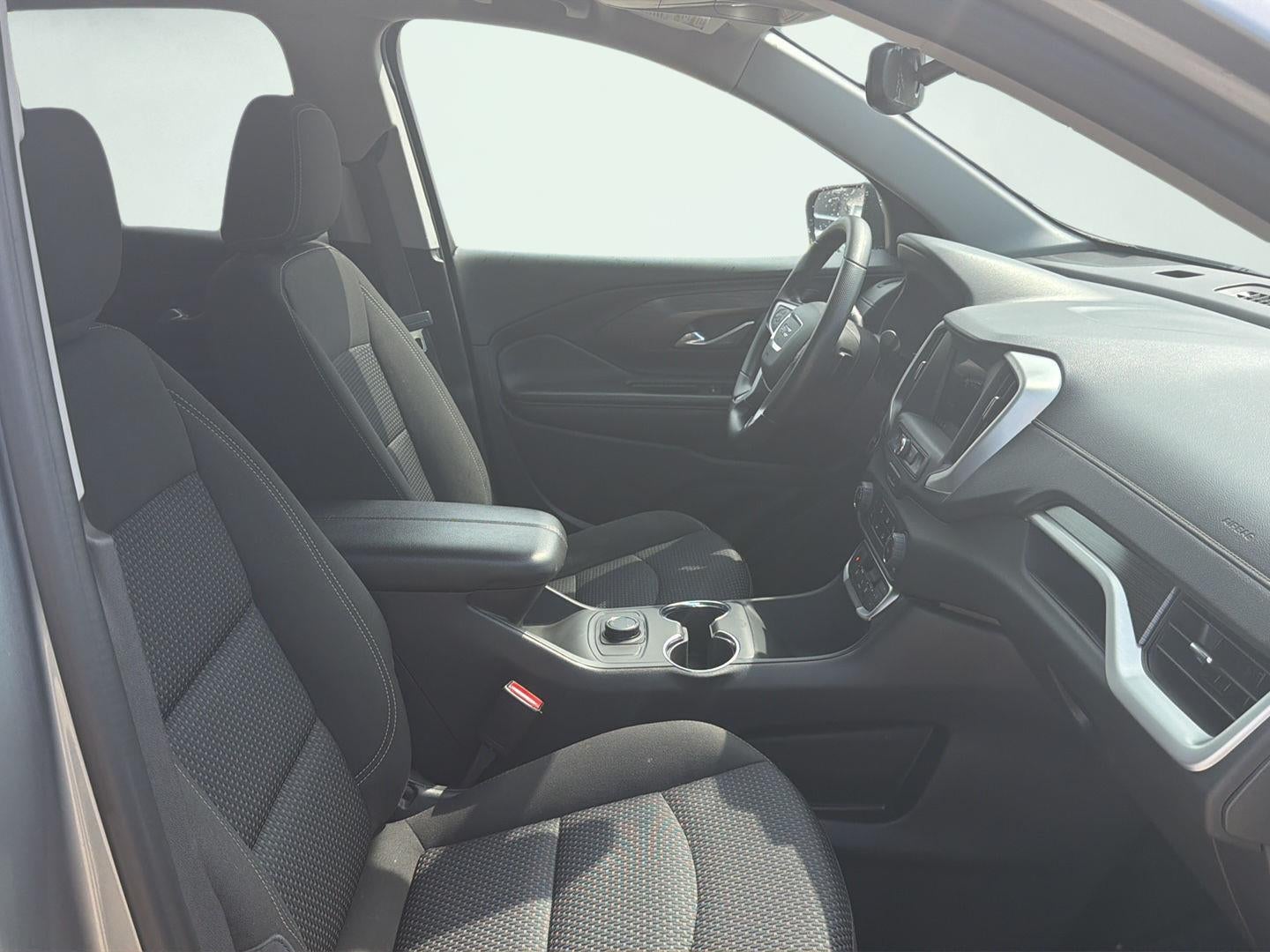 2024 GMC Terrain SLE 15