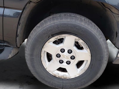 2004 Chevrolet Suburban LT