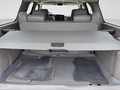 2004 Chevrolet Suburban LT