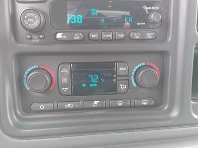 2004 Chevrolet Suburban LT