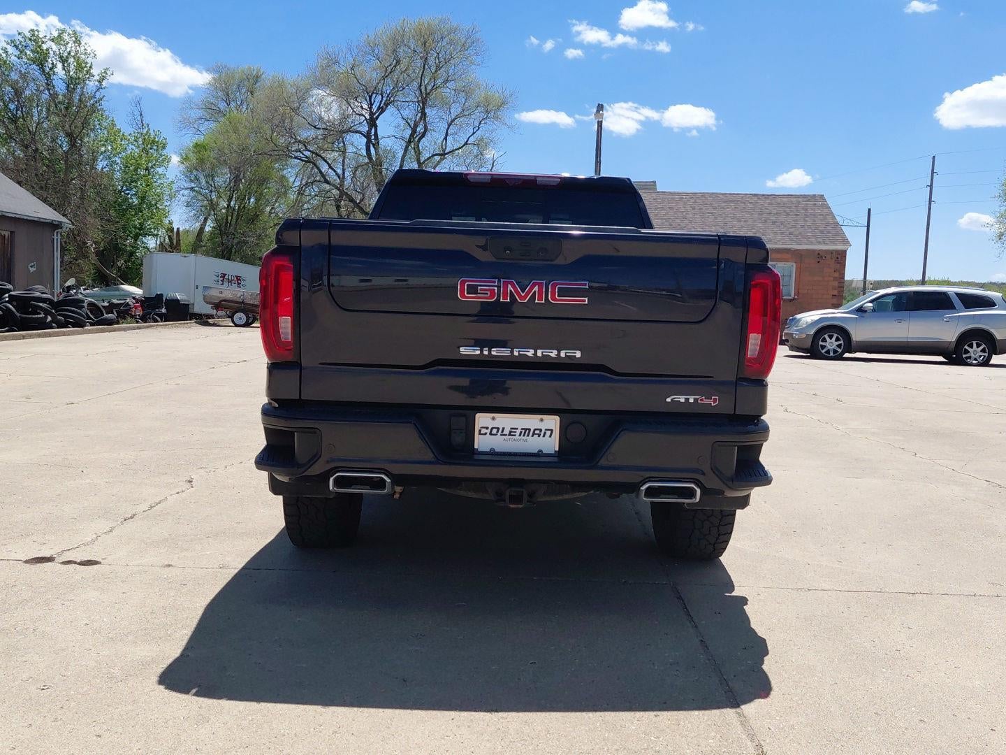 2022 GMC Sierra 1500 AT4