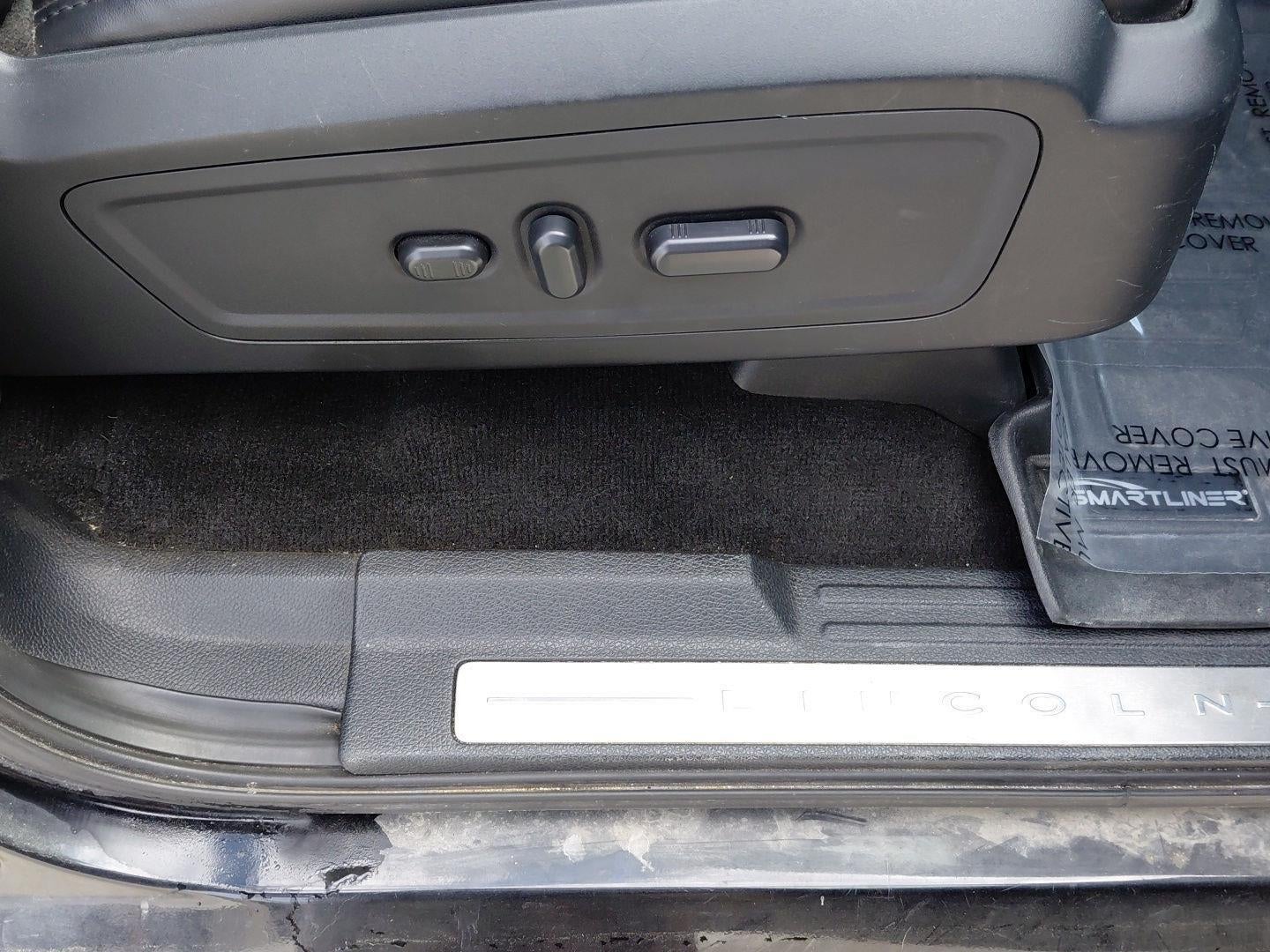 2016 Lincoln Navigator L Select