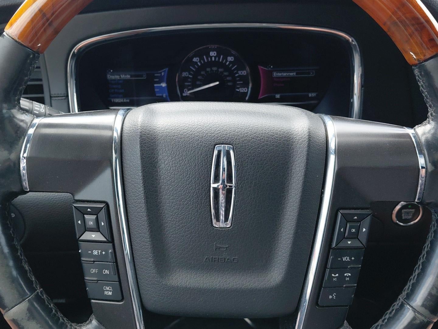 2016 Lincoln Navigator L Select