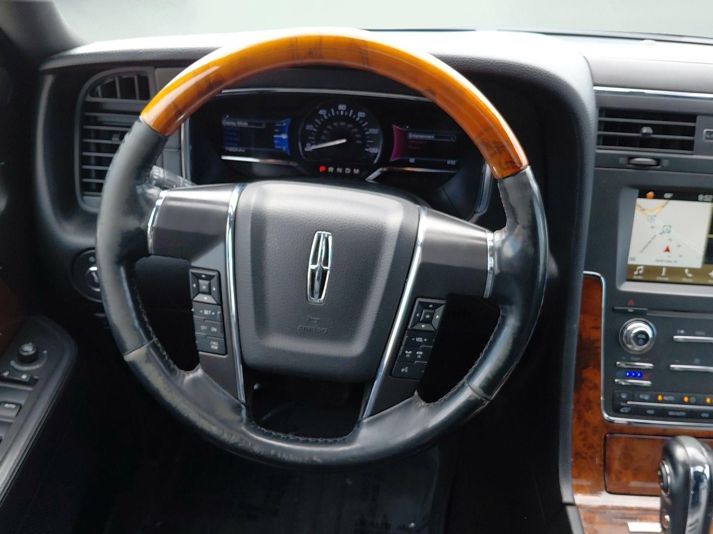 2016 Lincoln Navigator L Select