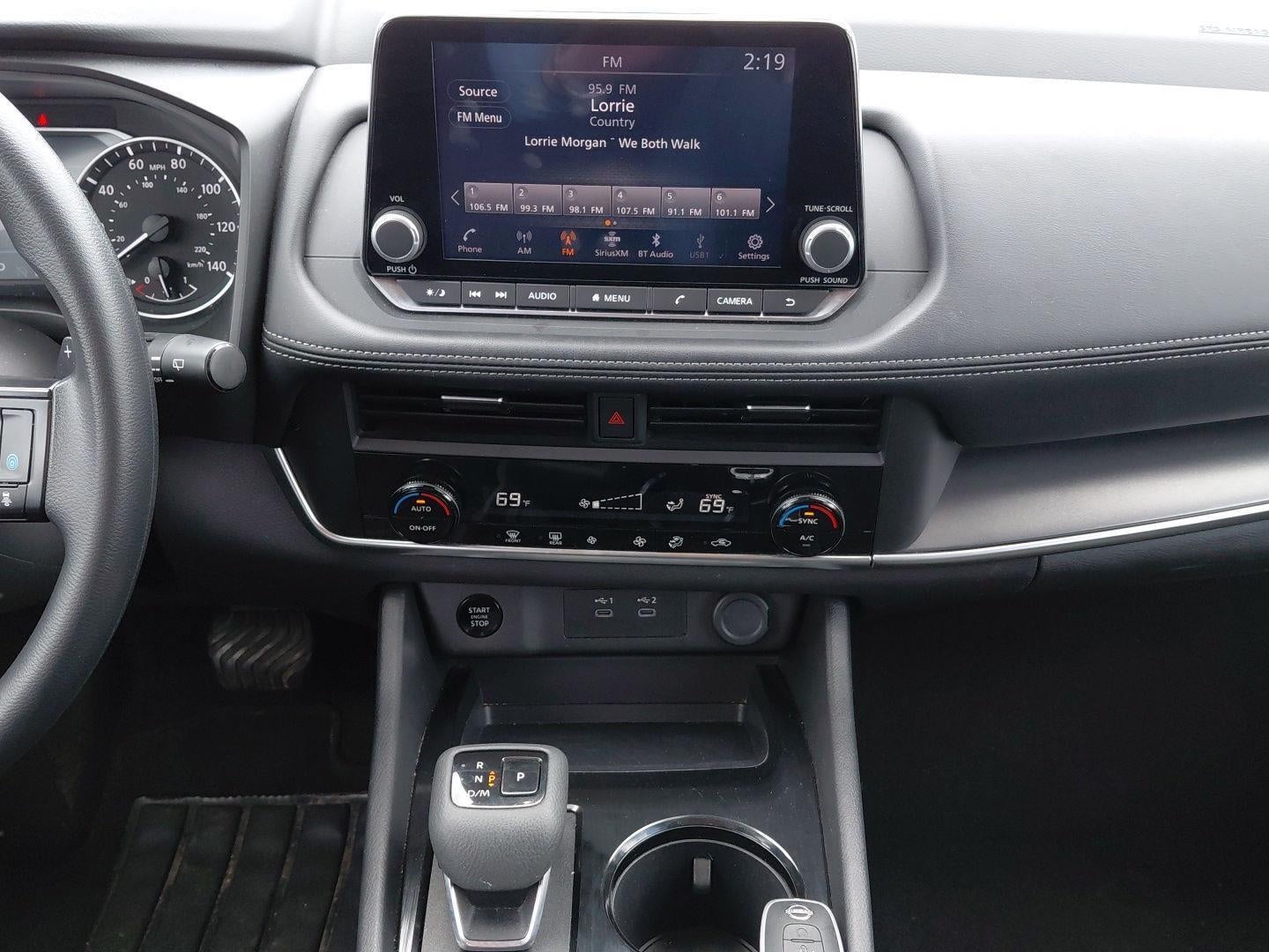 2024 Nissan Rogue SV
