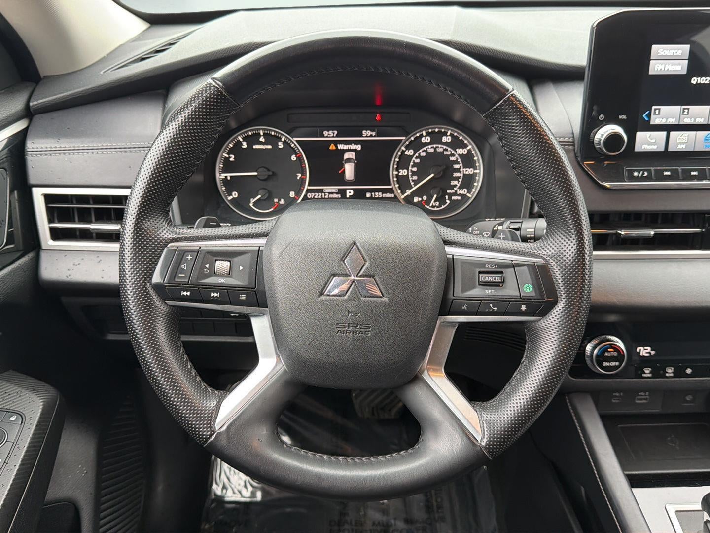 2024 Mitsubishi Outlander SE